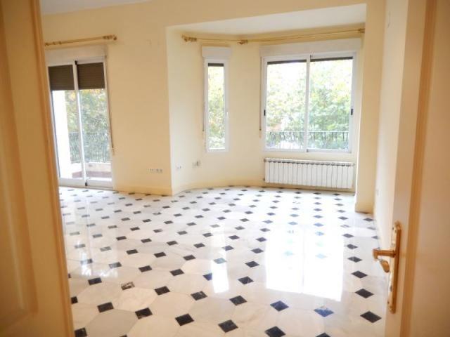 ESTUPENDO PISO EXTERIOR EN AVENIDA GRAN CAPITÁN EN PLENO CENTRO DE CÓRDOBA CAPITAL