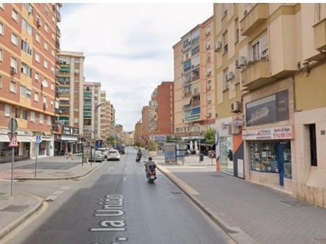 ESTUPENDO PISO REFORMADO CON GARAJE Y TRASTERO