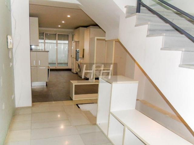 Estupenda casa en Blasco Ibáñez. / HH Asesores, Inmobiliaria en Burjassot/