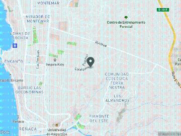 Estupenda casa en los Pinos