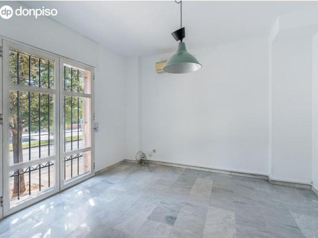 ESTUPENDA CASA EN PARQUE ALMUNIA ALBAYDA
