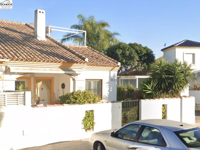 Estupenda vivienda adosada en El Vergel con 3 dormitorios y. 80m² El Verger