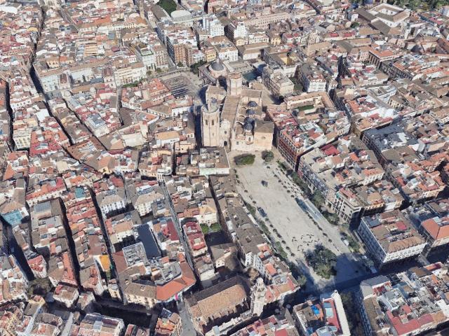 ESTUPENDA VIVIENDA EN ALQUILER EN PLENO CENTRO, JUNTO PLAZA REINA