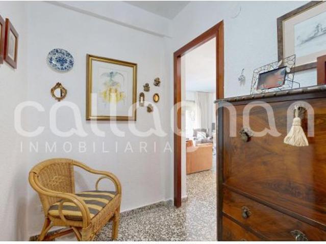 Estupenda Vivienda en Benimámet de tres habitaciones