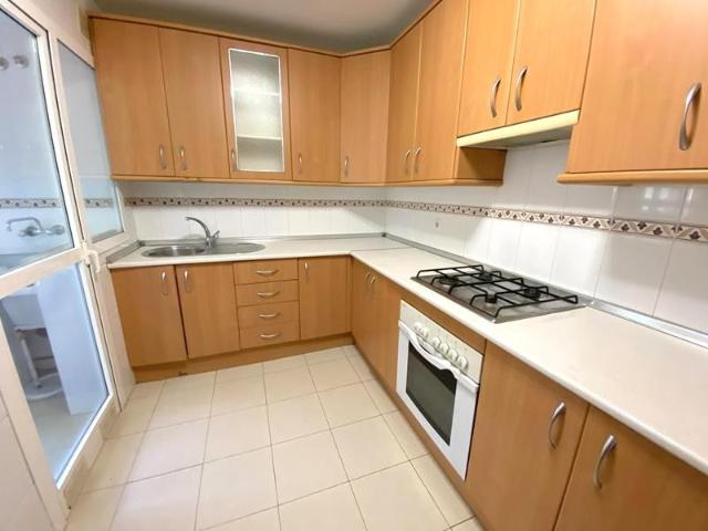 ESTUPENDA VIVIENDA EN LA ZONA DE HACIENDA CAPITÁN. 4D+2B+G+PISCINA…