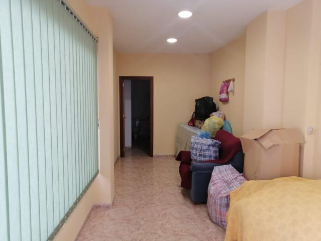 ESTUPENDÍSIMO LOCAL COMERCIAL, TOTALMENTE DIÁFANO¡