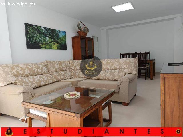 EST/ Bonito piso para ESTUDIANTES con CUATRO dormitorios en zona San Juan de Dios