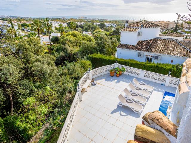 Esta magnífica villa disfruta de hermosas vistas al mar y es. 171m² Mijas Costa