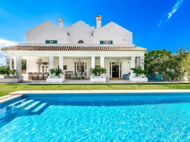 Esta maravillosa gran villa familiar no le dejará indiferent. 896m² Marbella