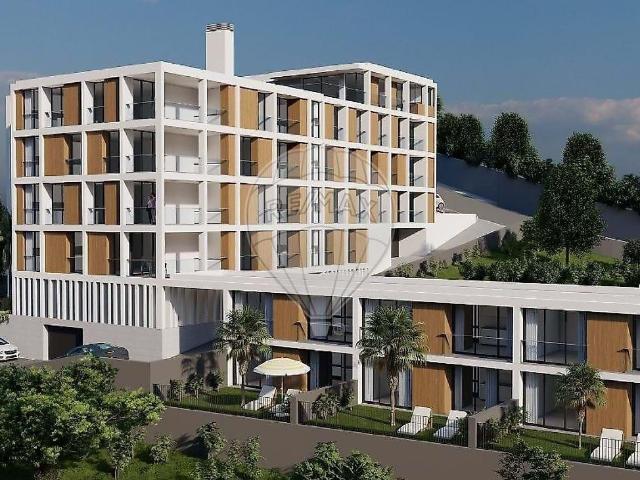 Está a procura de Apartamento T2 para venda Novo Empreendi. 97m² Caniço