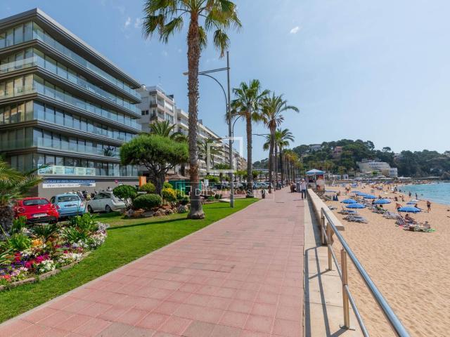 Esta excepcional promoción de obra nueva goza de una ubicaci. 114m² Lloret de Mar
