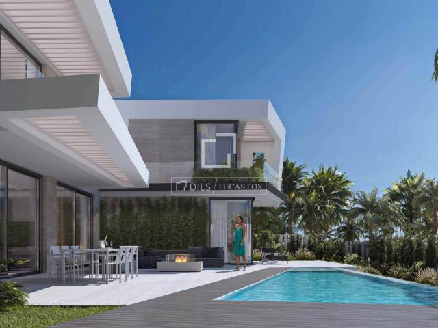 Esta exclusiva colección de villas contemporáneas ofrece una. 674m² Calahonda