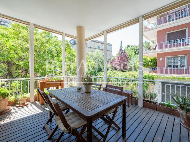 Esta exclusiva propiedad en el corazon de Sant Gervasi es un. 409m² Barcelona