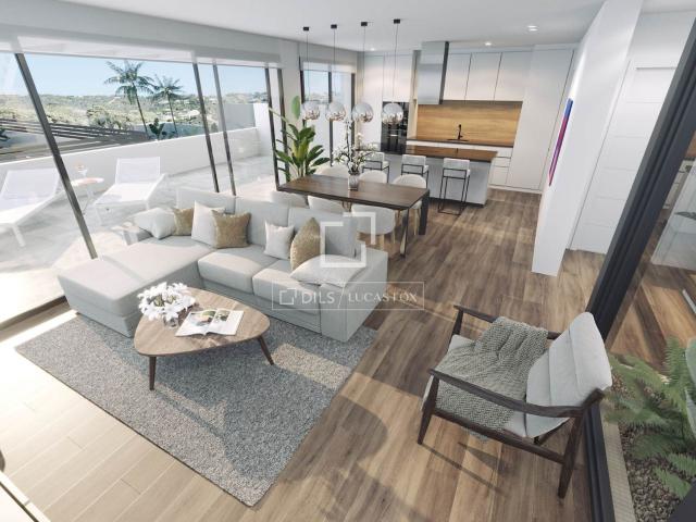 Esta elegante villa de dos niveles, ubicada en un exclusivo. 478m² Finestrat