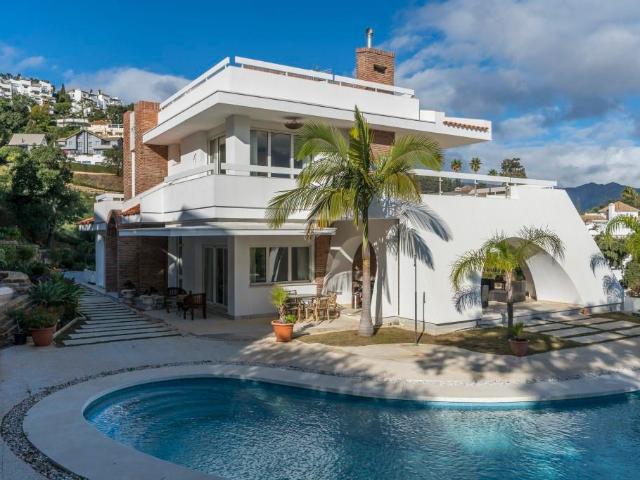 ¿Está interesado en esta propiedad? ¿Por qué te gusta? 521m² La calera