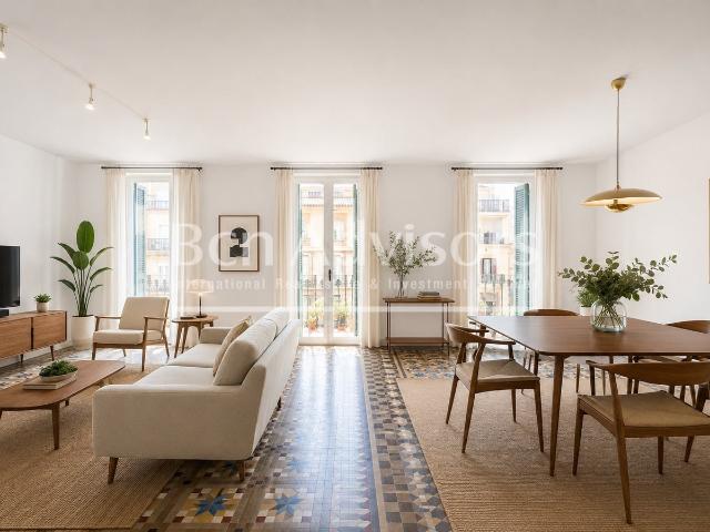 Esta preciosa vivienda esta entre el Paseo de Gracia y Rambl. 175m² Barcelona