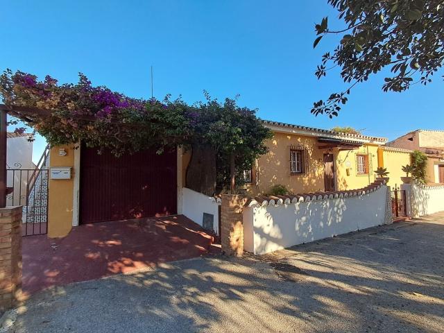 Esta propiedad lo tiene todo: impresionantes vistas al mar. 165m² Salobreña