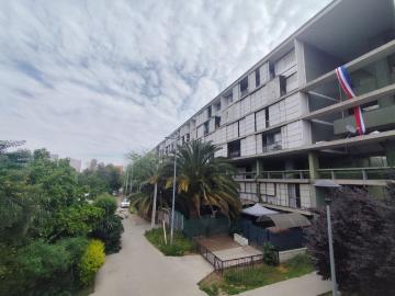Estación Central, Av. Apóstol Santiago 135