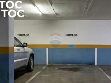 Estacionamiento en Las Condes