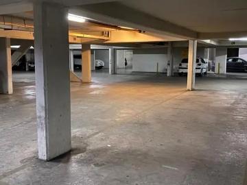 Estacionamiento en Providencia