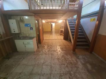 Estacionamientos, sepultura, otros santiago | venta | se arrienda amplia y equipada bodega en barrio franklin: clp 120000. 00