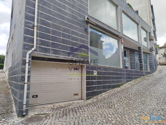 Estabelecimento Comercial com Garagem Centro Bombarral | 26084086578