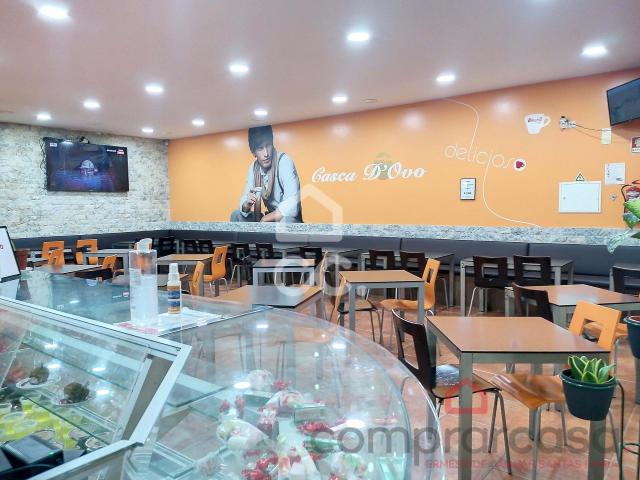 Estabelecimento Comercial integrado no Centro Comercial E. Leclerc