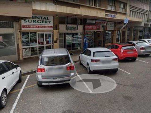 established dental surgery to let