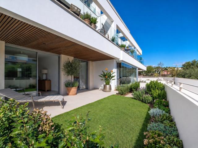 Este moderno apartamento diáfano de planta abierta está idea. 104m² Marbella