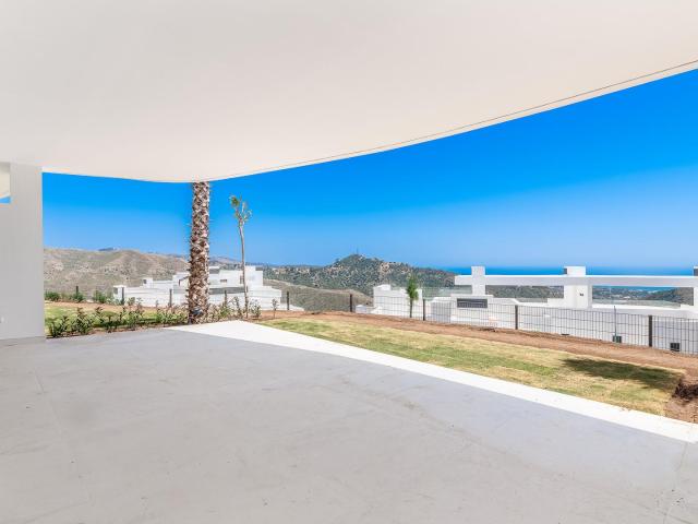 Este apartamento de nueva construcción, ubicado en un comple. 142m² Puerto de Ojen