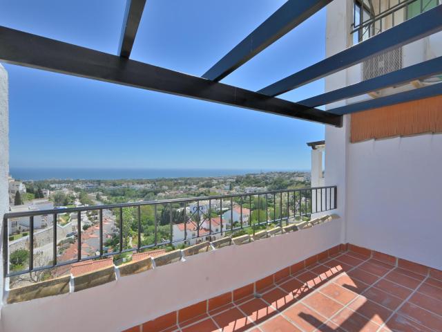 Este apartamento recientemente reformado ofrece impresionant. 112m² Mijas Costa