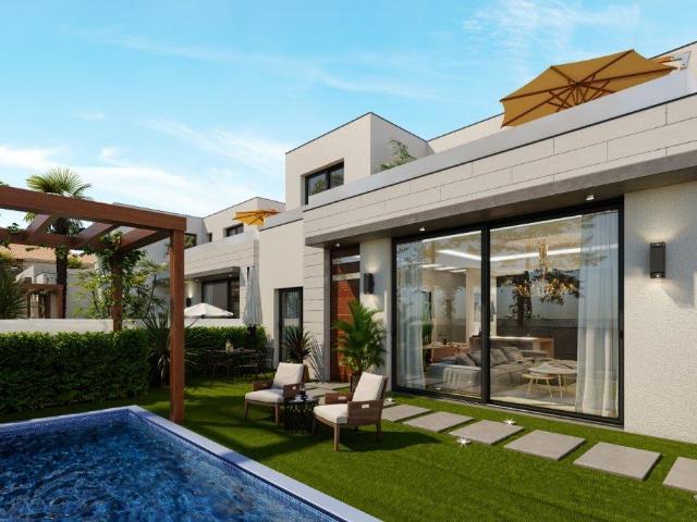 Este dúplex de lujo ubicado en el centro de Pilar de la Hora. 155m² Pilar de la Horadada