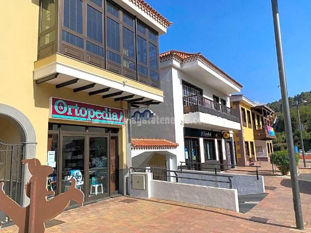 Este edificio se encuentra en El Tanque, Santa Cruz de Tener. 3133m² El Tanque