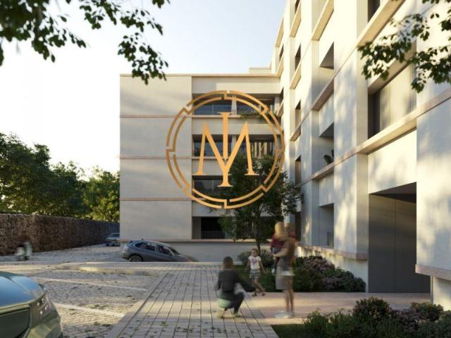 Este elegante apartamentos T2, suíte, terraço e garagem, mui. 84m² Porto