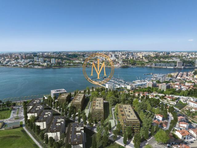 Este espetacular T2, em uma localização previlegiada, com mu. 95m² Vila Nova De Gaia Santa Marinha