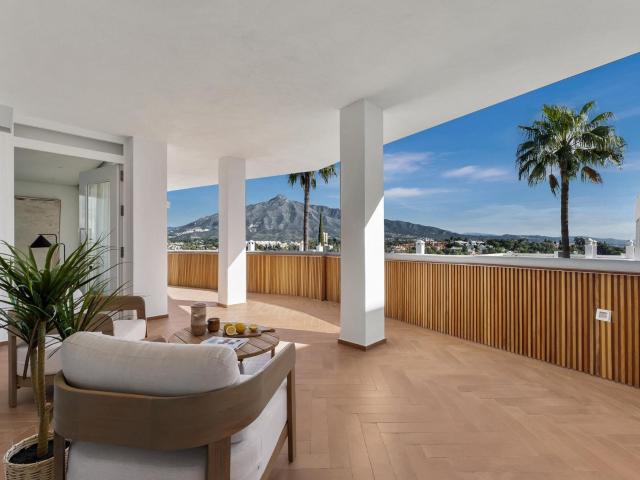 Este hermoso apartamento reformado en venta en Jardines de A. 101m² Marbella
