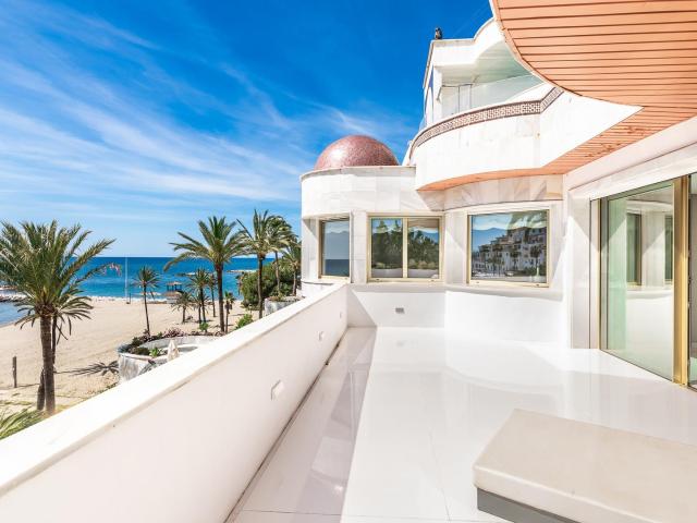 Este hermoso apartamento renovado ofrece todo lo que uno pod. 336m² Marbella