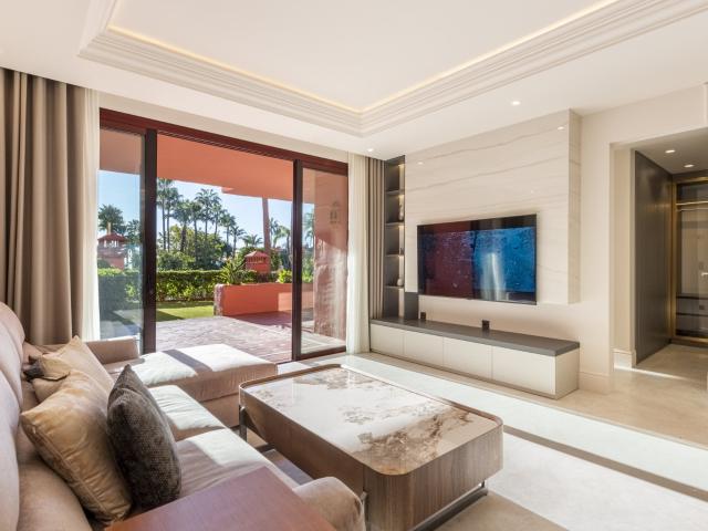 Este impresionante apartamento en planta baja ha sido comple. 169m² Estepona