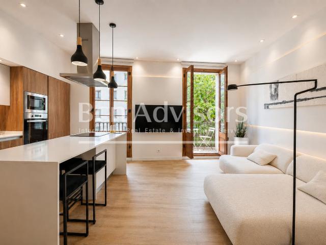 Este piso disfruta de una ubicacion 'prime' en el centro de. 48m² Barcelona