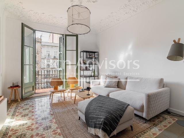 Este piso esta ubicado en una finca modernista catalogada, c. 118m² Barcelona