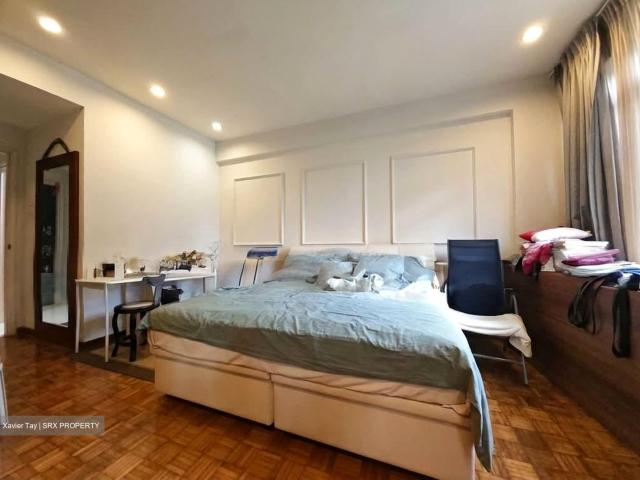 Estella Gardens D17, Condominium