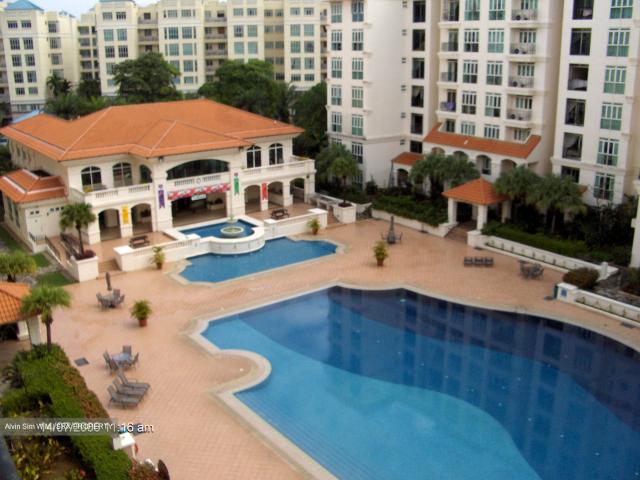 Estella Gardens D17, Condominium