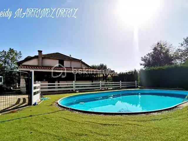 Estigarde 40240 Achat / Vente maison 7 pièces t7 piscine terrasse
