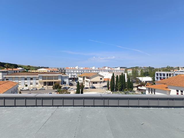 Estilo e Conforto: T2 de Luxo no Edifício Villa Verde 120m² da Lourinhã e Atalaia
