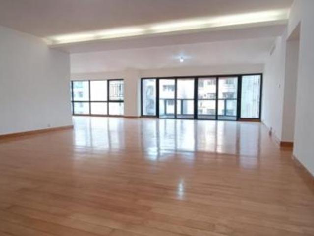 ESTORIL COURT BLOCK 2 愛都大廈 2 座