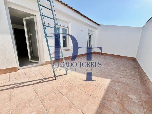 ¡Estrena ático con una espectacular terraza en Benamocarra!