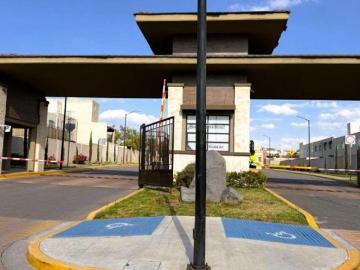 Estrena Casa en Real Alcalá cerca del AIFA con Casa Club con Alberca ¡Zona de Potencial Crecimiento!