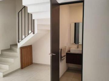 ESTRENA TU CASA A UN SUPER PRECIO! Con roof garden y coto con Alberca. Casa en venta en ACCANTA