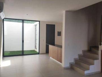 ESTRENA TU CASA A UN SUPER PRECIO! Con roof garden y coto con Alberca. Casa en venta en ACCANTA