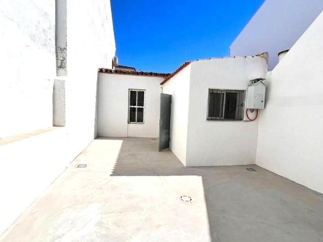 ¡ESTRENA TU REFUGIO EN EL CORAZÓN DE CASTILBLANCO DE LOS ARROYOS!